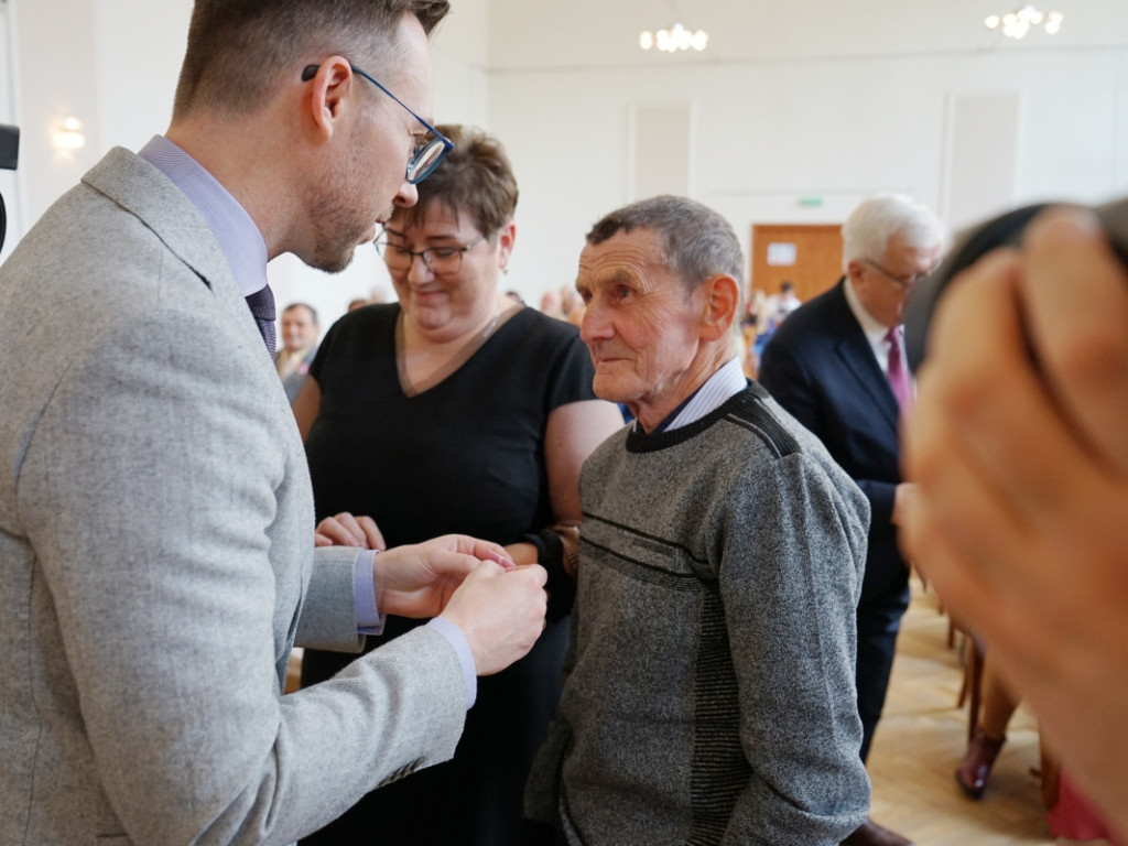 Złote Gody w Chrzanowie. Komu burmistrz wręczył medal?