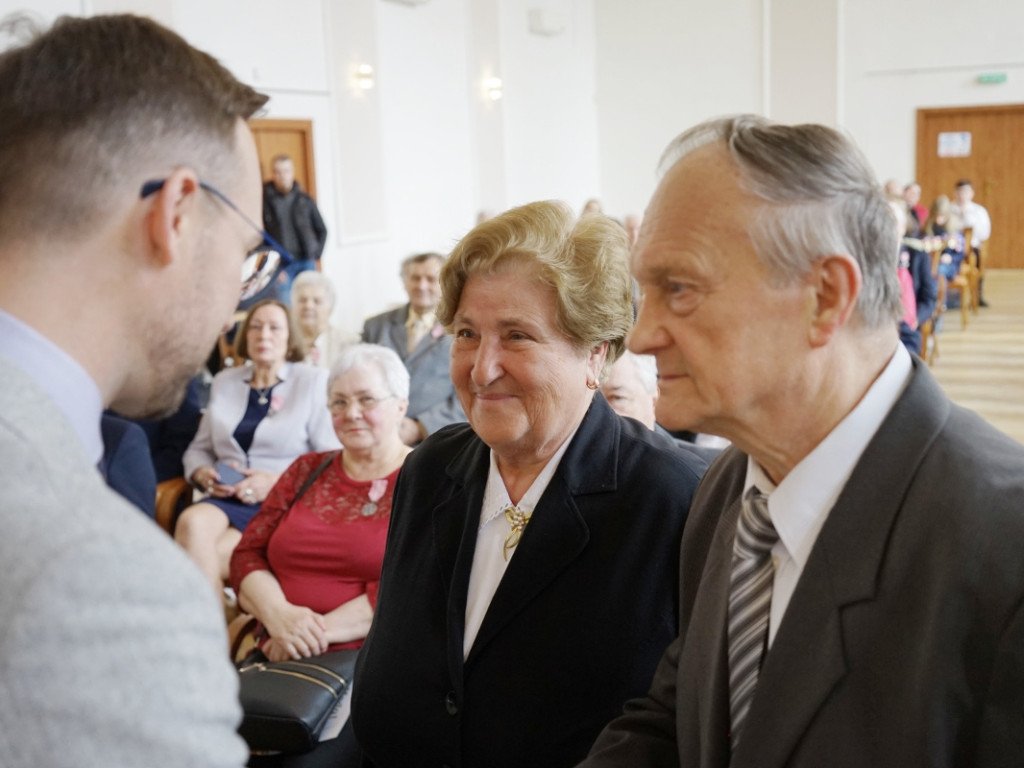 Złote Gody w Chrzanowie. Komu burmistrz wręczył medal?
