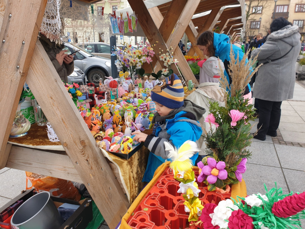 Wielkanocny koszyk w Krzeszowicach 10.04.2022