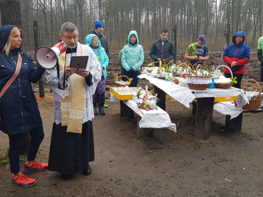 Święcenie pokarmów wielkanocnych na Parkrun Chrzanów i w kościołach w Chrzanowie