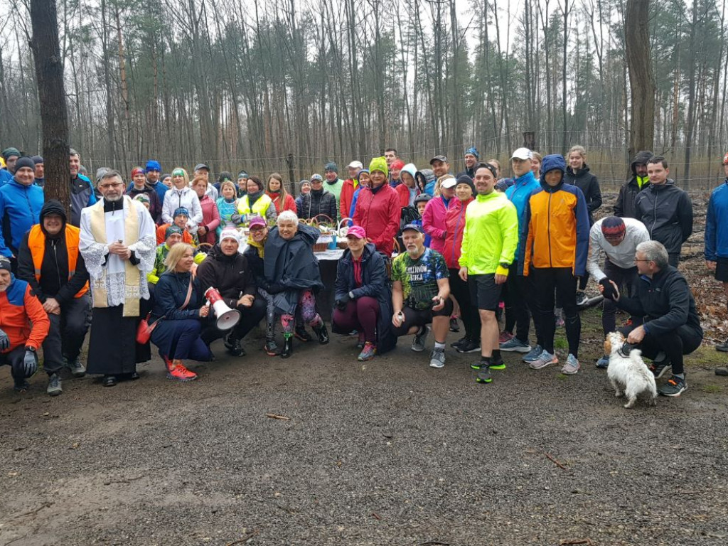 Święcenie pokarmów wielkanocnych na Parkrun Chrzanów i w kościołach w Chrzanowie