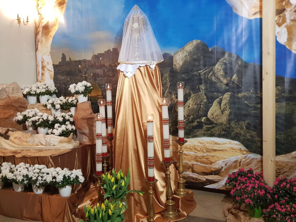 Groby Pańskie w kościołach w Chrzanowie