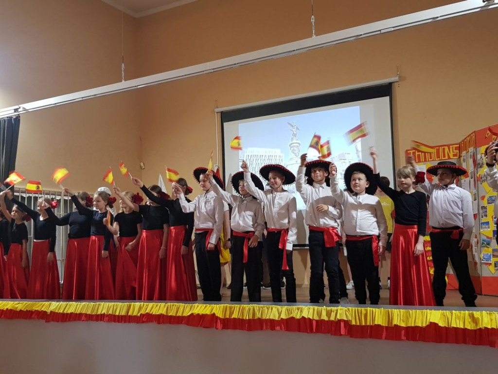 Dzień Kultury Hiszpańskiej w Zespole Szkół KSW w Libiążu