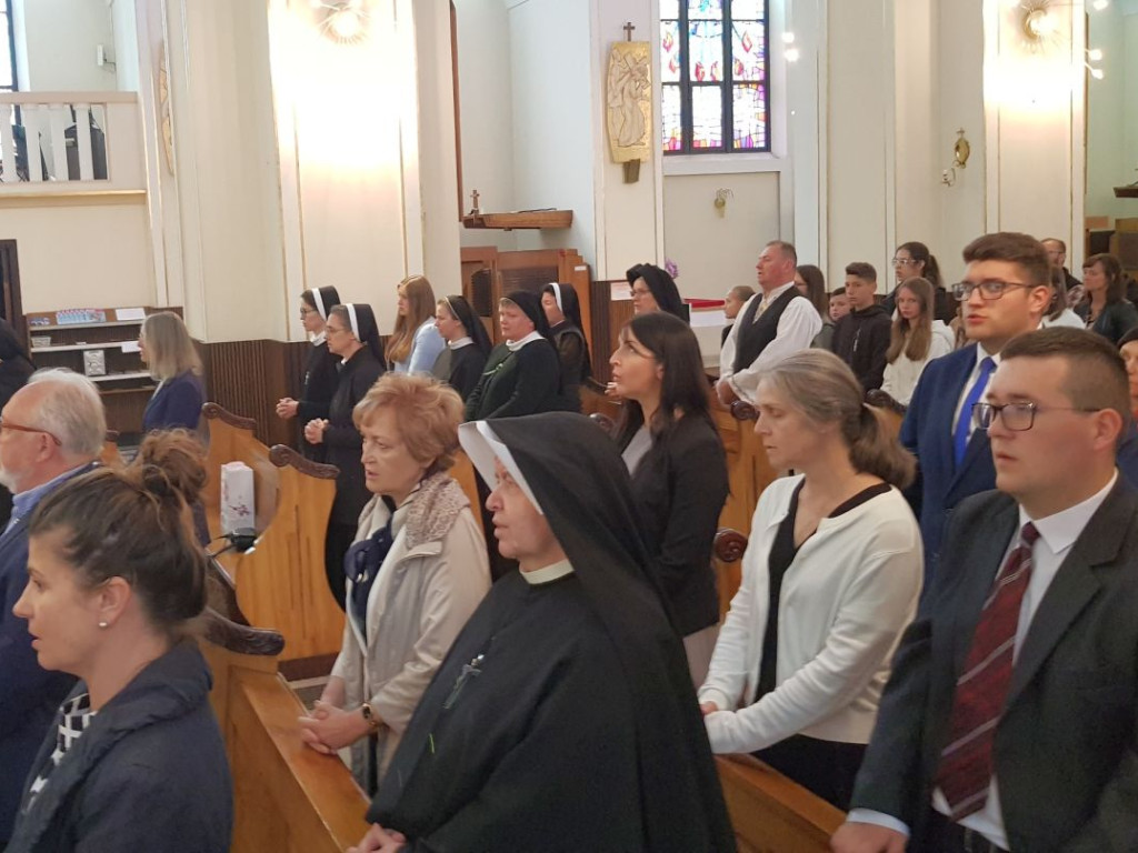 Święcenia kapłańskie w bazylice w Trzebini