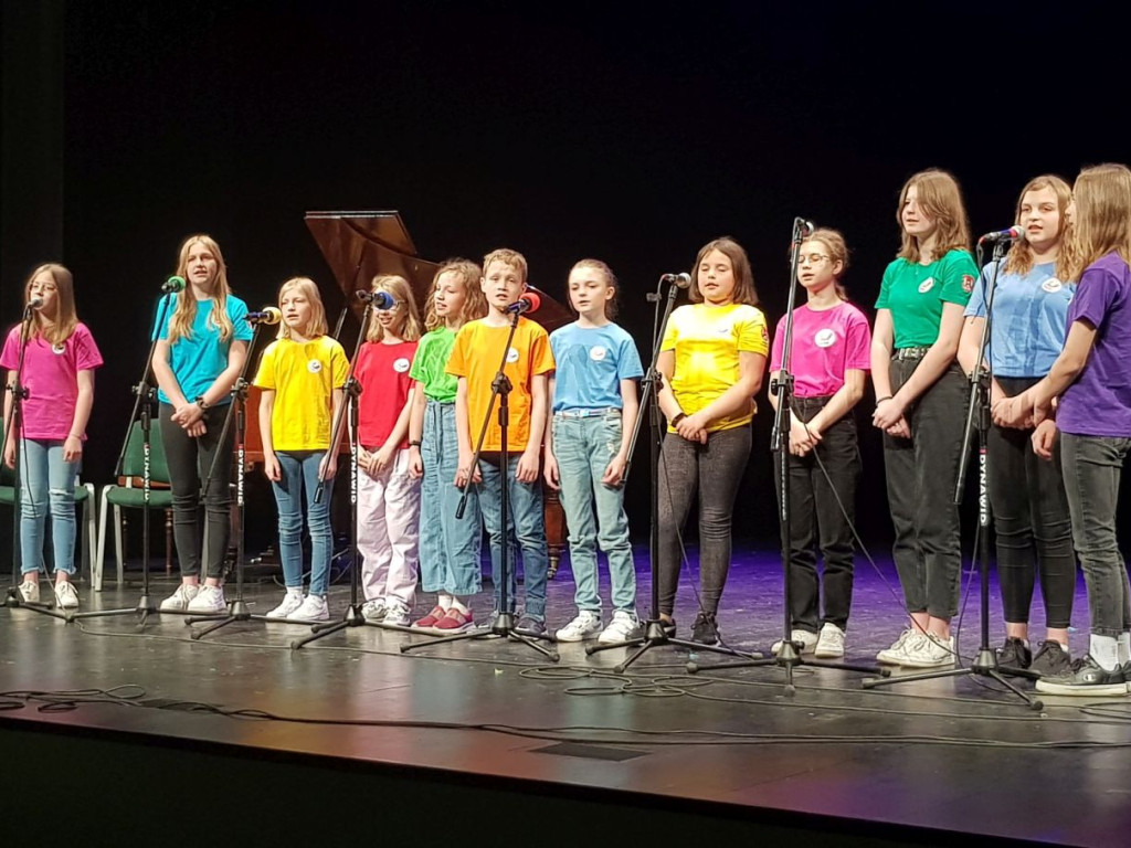 Koncert laureatów VIII Powiatowego Przeglądu Zespołów Artystycznych w Trzebini