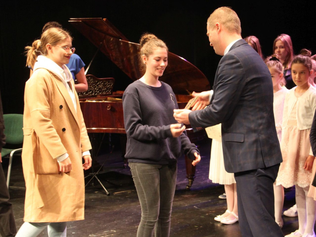 Koncert laureatów VIII Powiatowego Przeglądu Zespołów Artystycznych w Trzebini