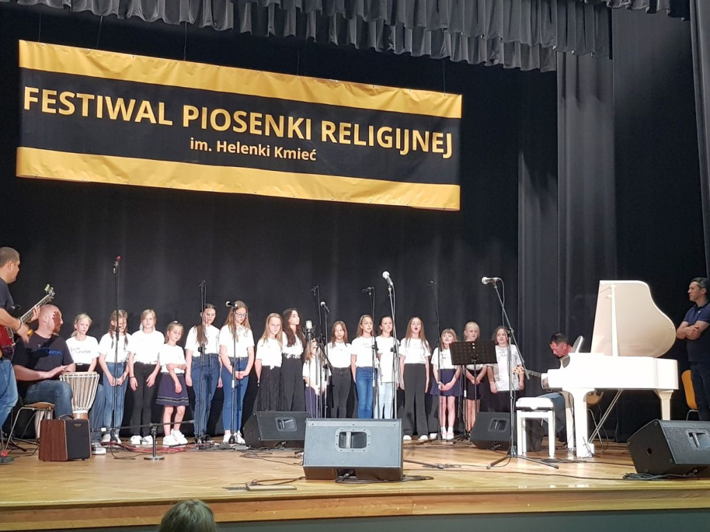 I Festiwal Piosenki Religijnej im. Helenki Kmieć w Libiążu