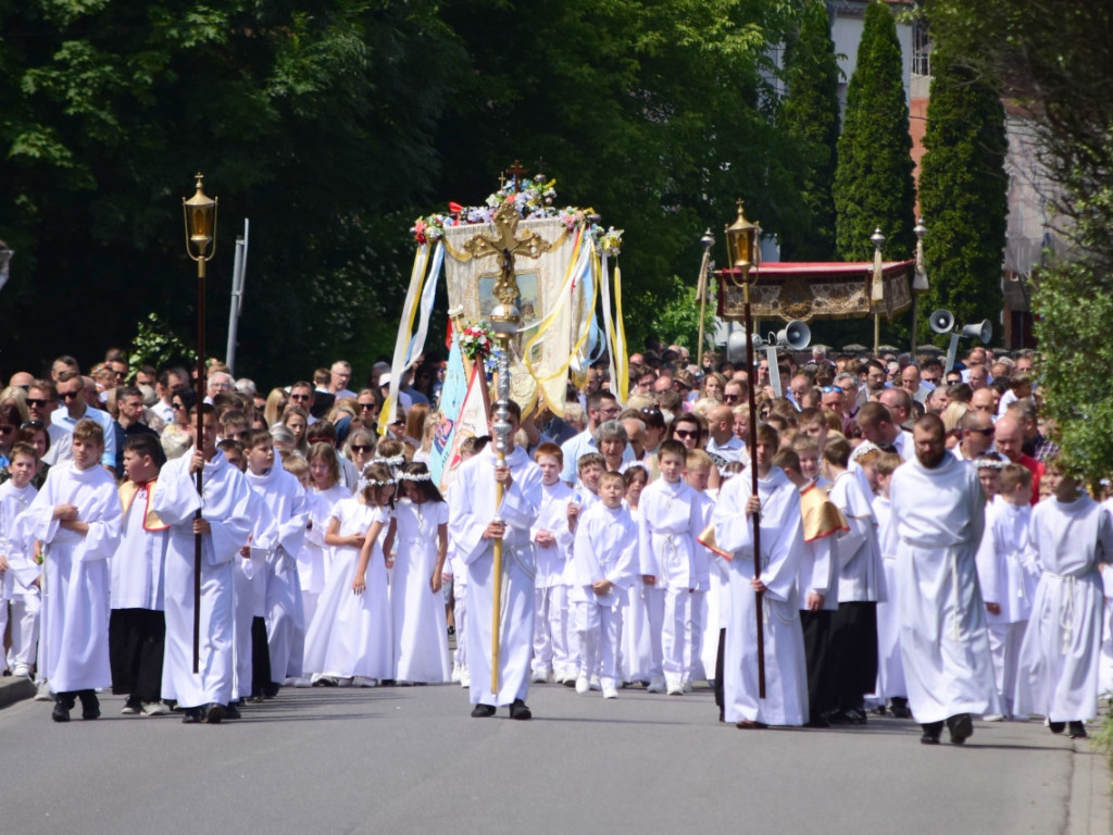 Procesja Bożego Ciała w Krzeszowicach