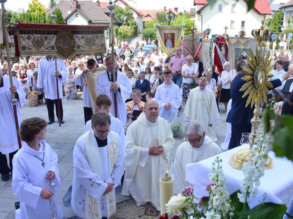 Procesja Bożego Ciała w Krzeszowicach
