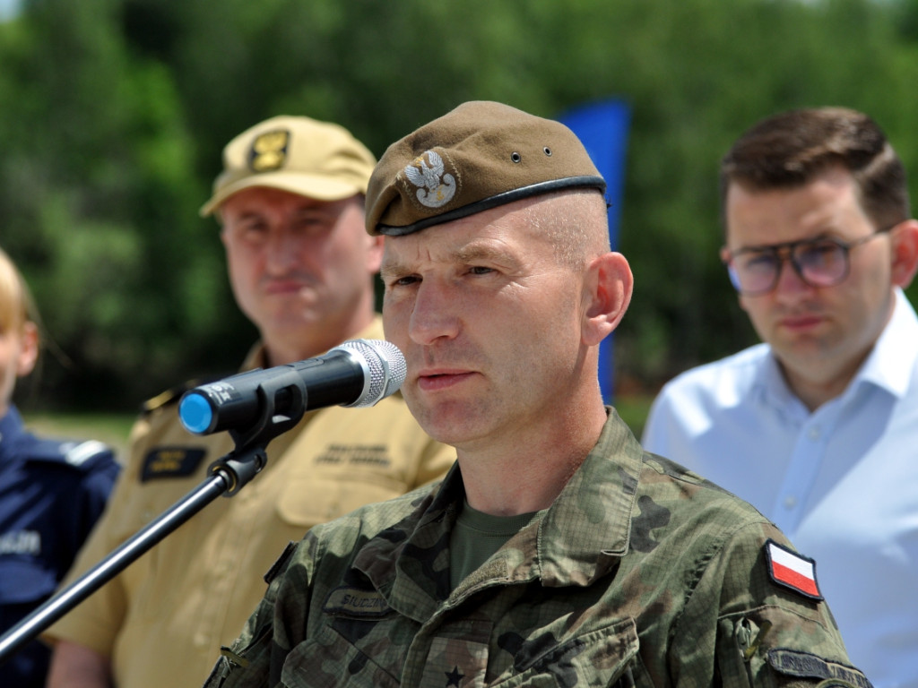 Posiedzenie Wojewódzkiego Zespołu Zarządzania Kryzysowego na trzebińskim Balatonie