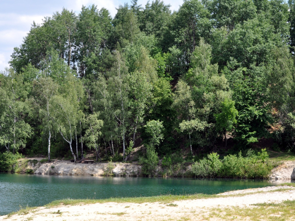 Posiedzenie Wojewódzkiego Zespołu Zarządzania Kryzysowego na trzebińskim Balatonie