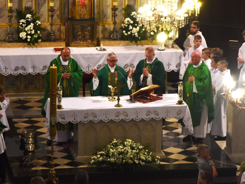 Ks. Andrzej Szczotka przechodzi na emeryturę