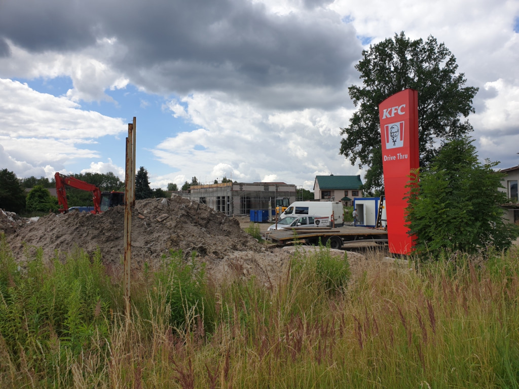 Budowa KFC przy granicy Chrzanowa z Trzebinią11.07.2022
