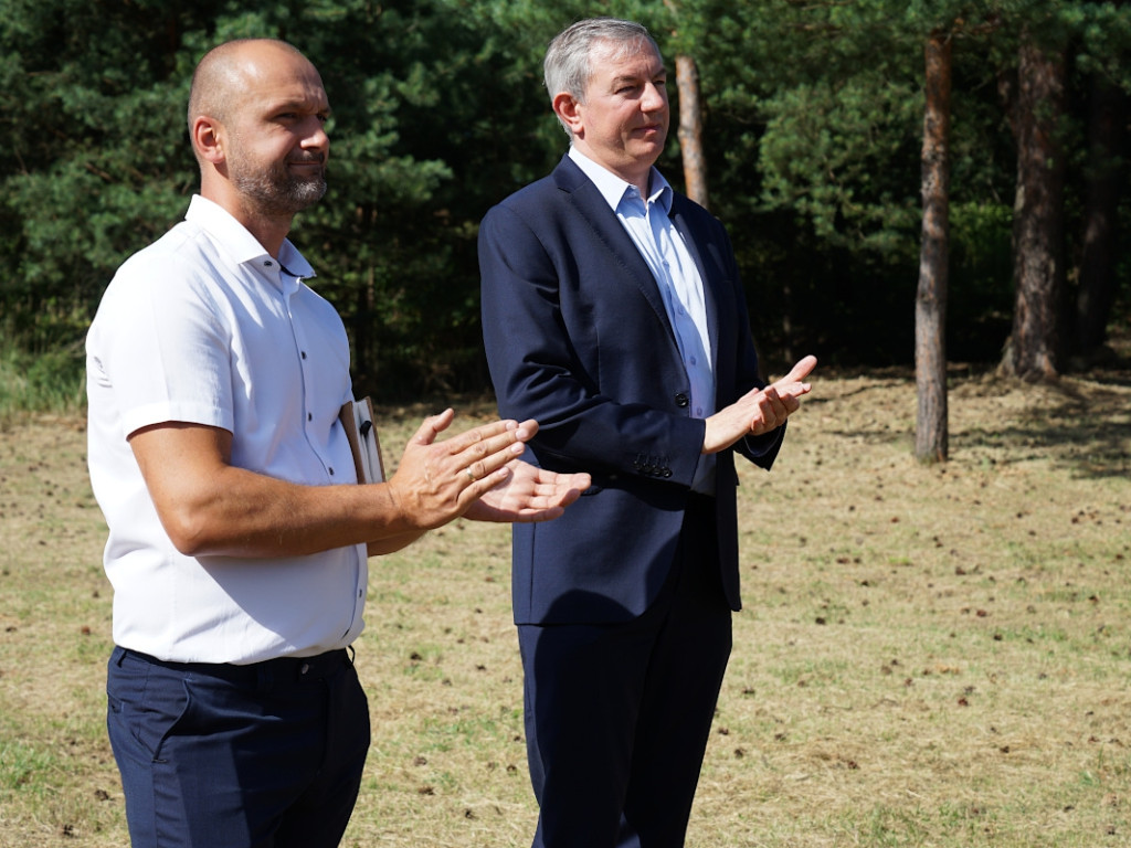 Czyżówka. Z wielką pompą przekazali plac pod budowę studni