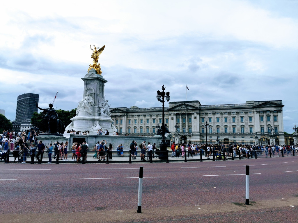 Pałac Buckingham - oficjalna londyńska rezydencja brytyjskich monarchów