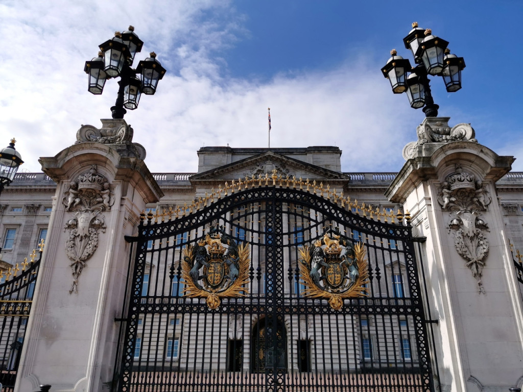 Pałac Buckingham - oficjalna londyńska rezydencja brytyjskich monarchów