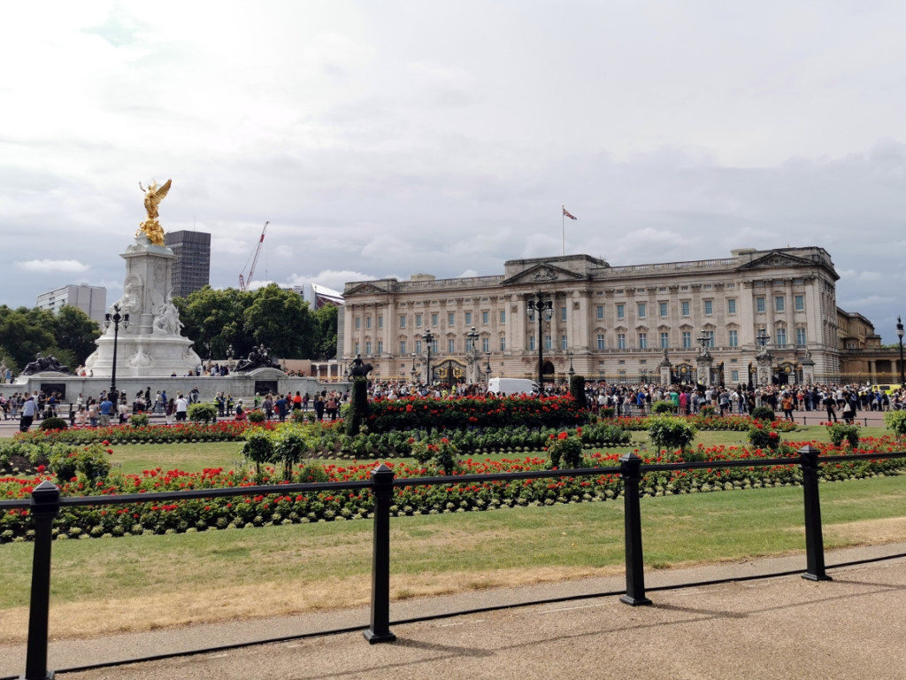 Pałac Buckingham - oficjalna londyńska rezydencja brytyjskich monarchów