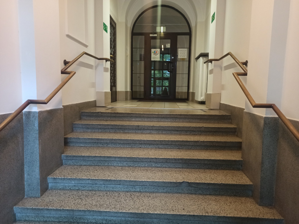 Sala obsługi mieszkańców ma powstać w obecnych pomieszczeniach ZKKM
