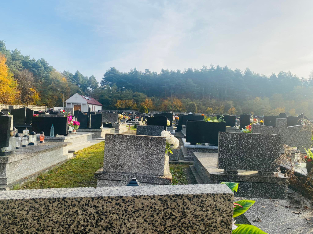 Cmentarz w Gaju przed Wszystkimi Świętymi