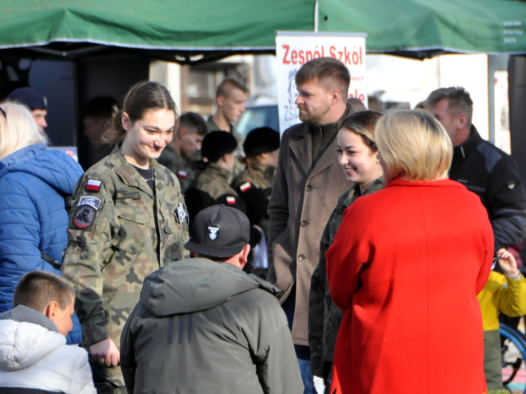 Piknik patriotyczny w Krzeszowicach