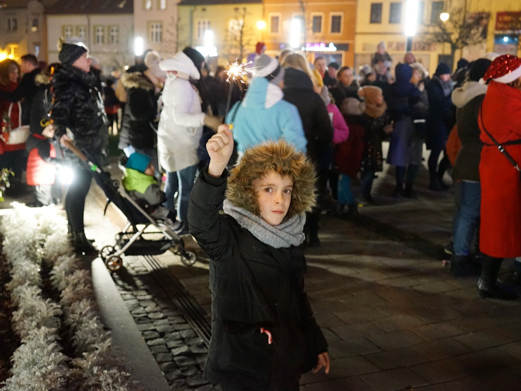 Uroczyste odpalenie choinki w Chrzanowie