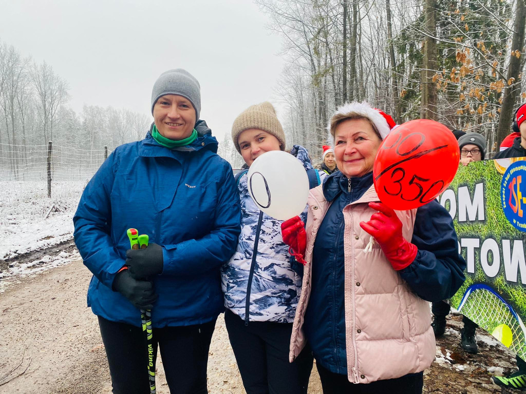 Mikołajkowy i jubileuszowy bieg parkrun w Chrzanowie