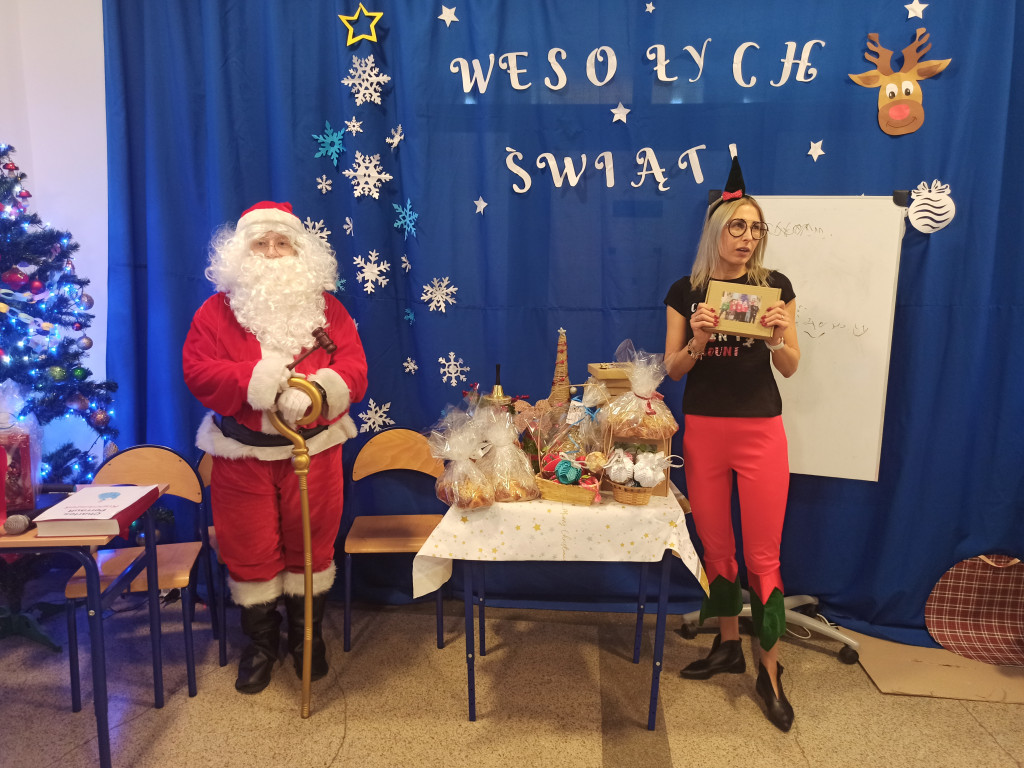 X-mas Party w NSP Edison w Trzebini. Zbierali pieniądze dla dzieci z SOSW w Chrzanowie