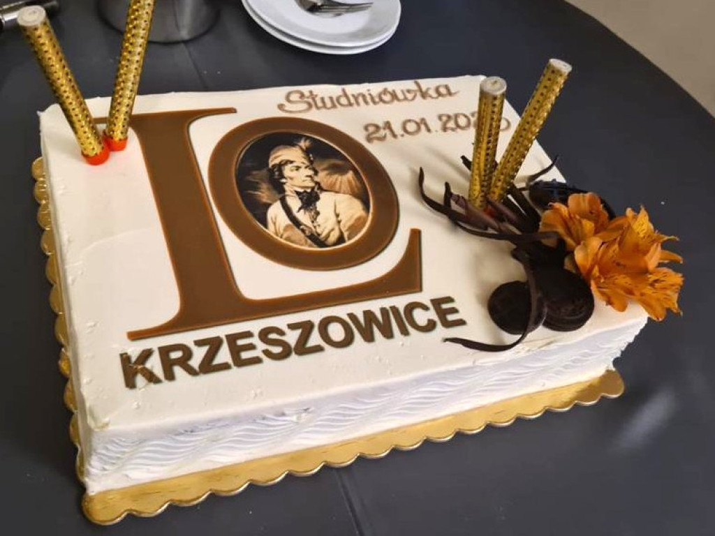 Studniówka LO w Krzeszowicach - Kasztel Kajasówka w Rybnej