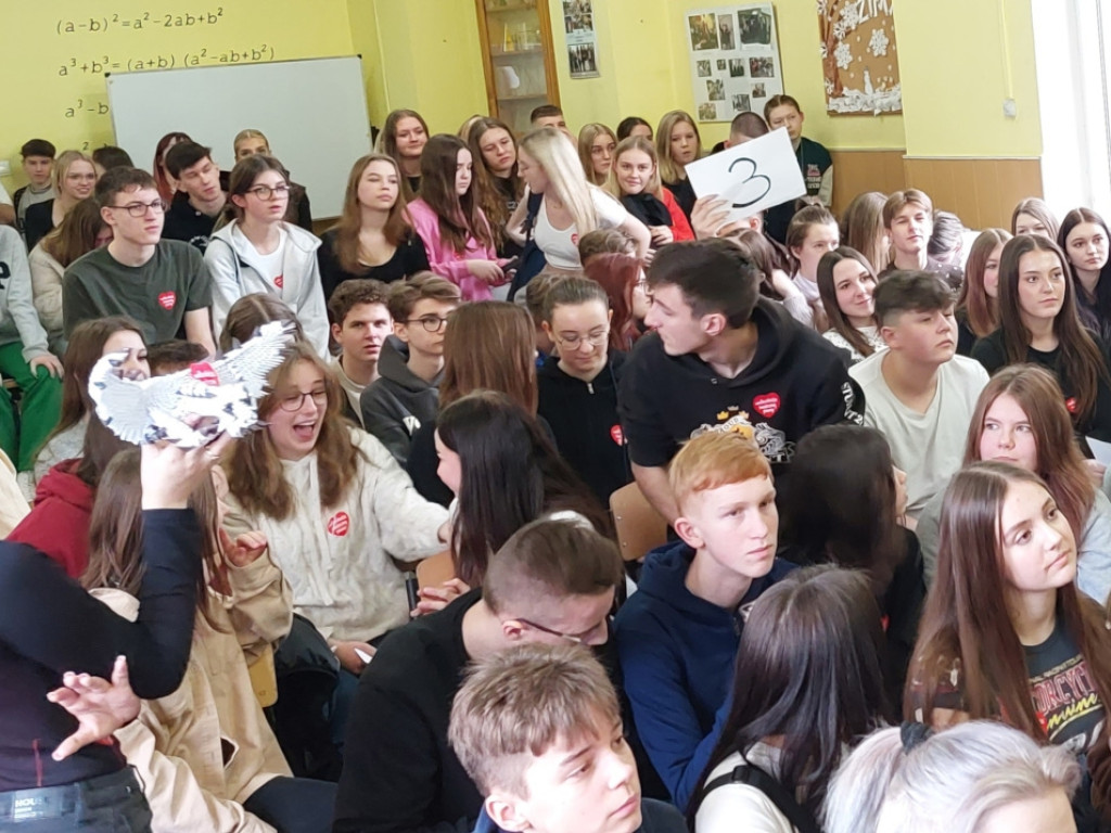 Aukcja na rzecz WOŚP w II LO w Chrzanowie