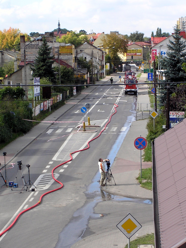 Pożar cysterny pod wiaduktem na ul. Krakowskiej w Chrzanowie w 2008 roku