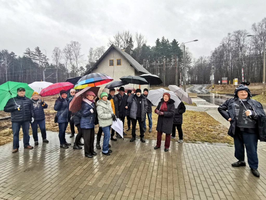 Przejazd kolejowy prowadzący do Puszczy Dulowskiej może zostać zlikwidowany