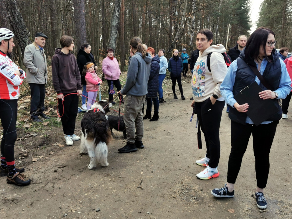 Protest przeciwko budowie obwodnicy przez Puszczę Dulowską