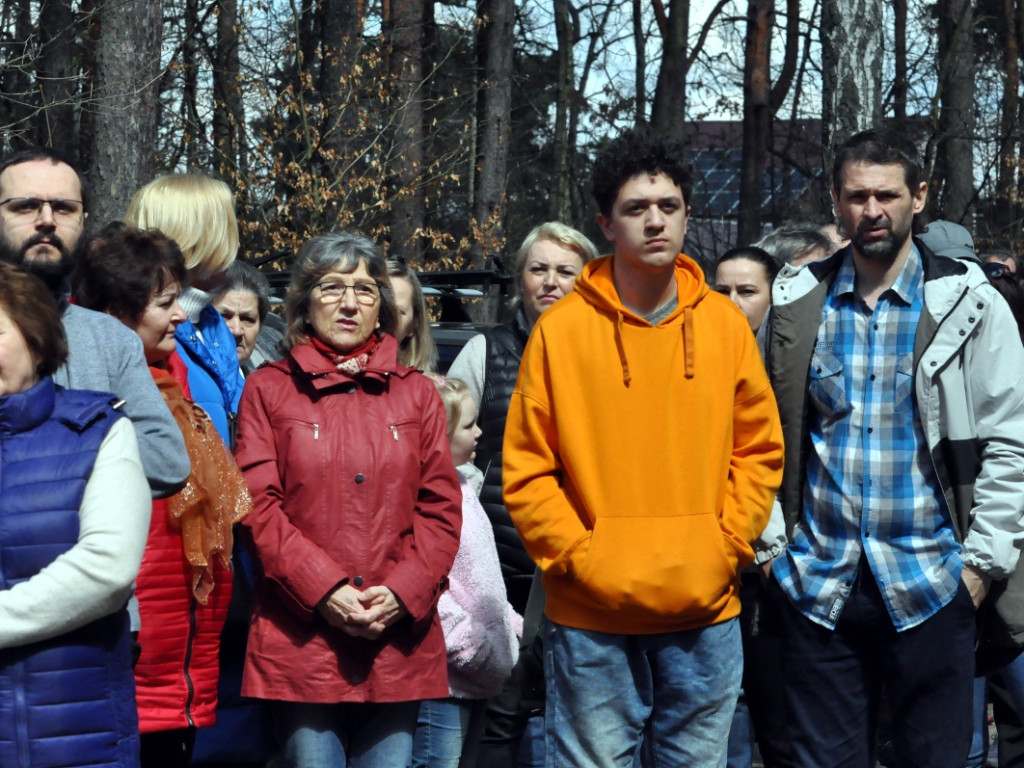 Protest przeciwko budowie obwodnicy przez Puszczę Dulowską