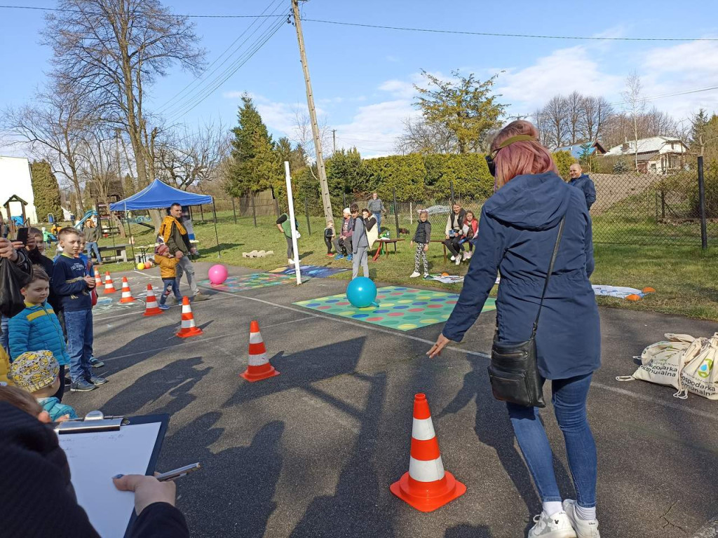 Piknik Ekologiczny na os. Piaski w Trzebini - kwiecień 2023 r.