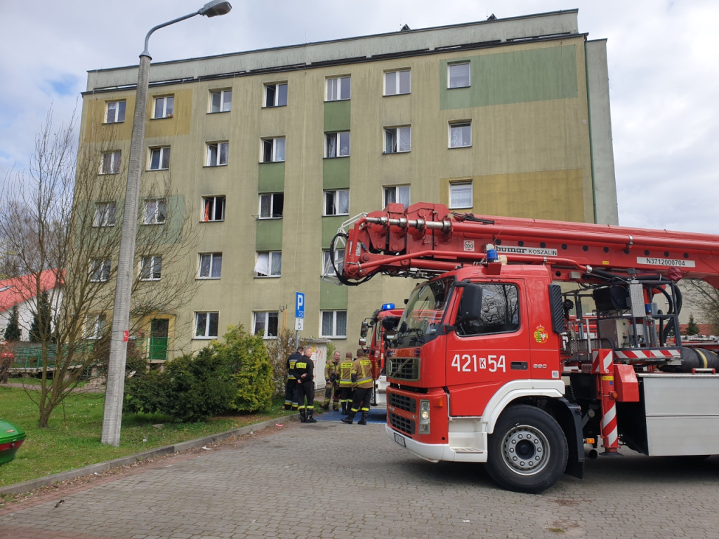 Pożar w bloku w Trzebini 20.04.2023