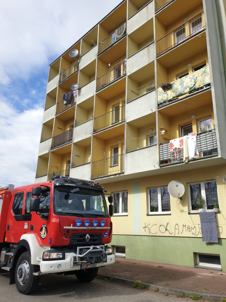 Pożar w bloku w Trzebini 20.04.2023