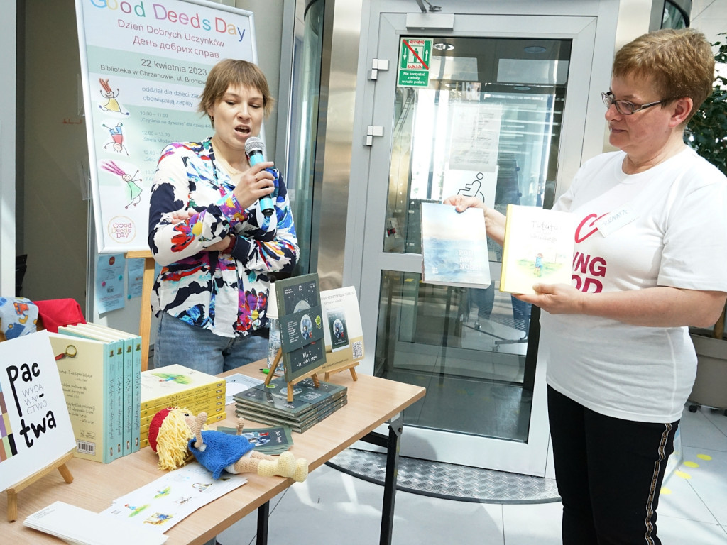 Dzień dobrych uczynków w bibliotece w Chrzanowie
