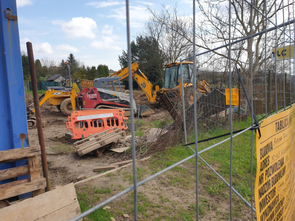 Budowa tężni w Krzeszowicach 24.04.2023