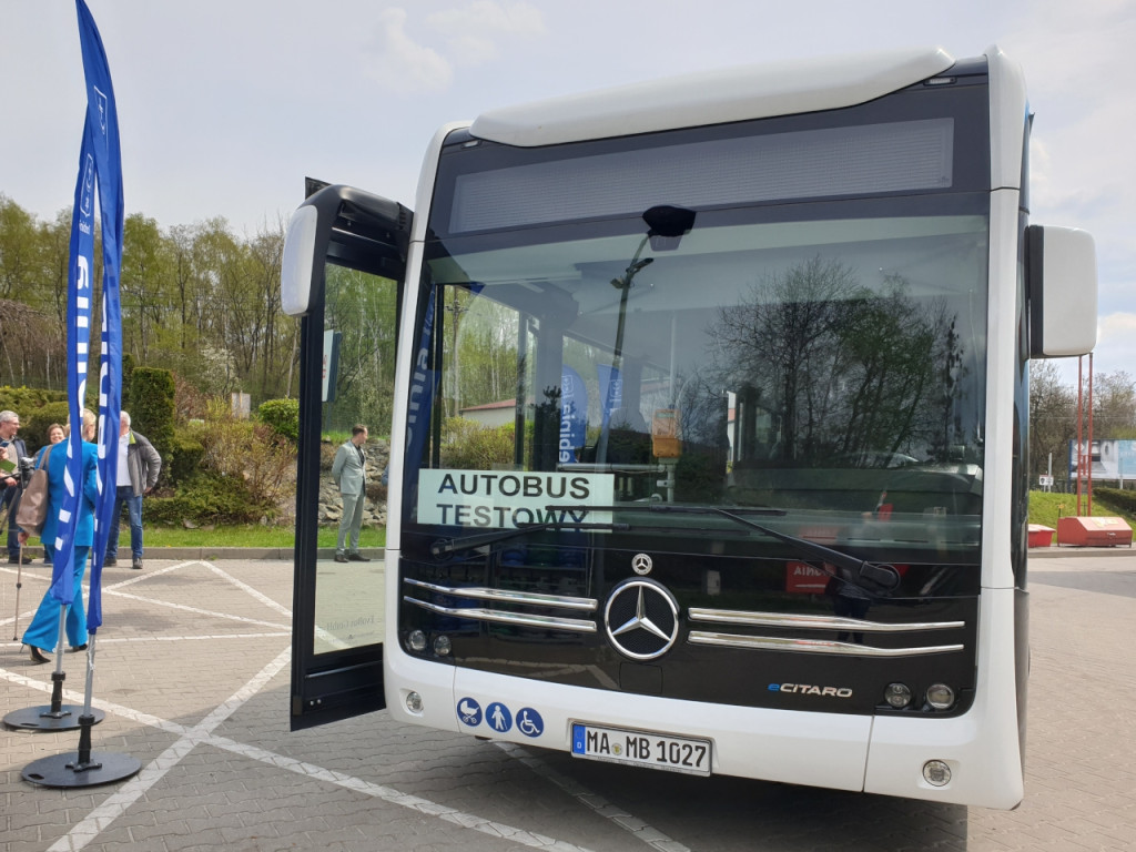 Przekazanie na testy dla ZKKM Chrzanów elektrycznego autobusu 24.04.2023