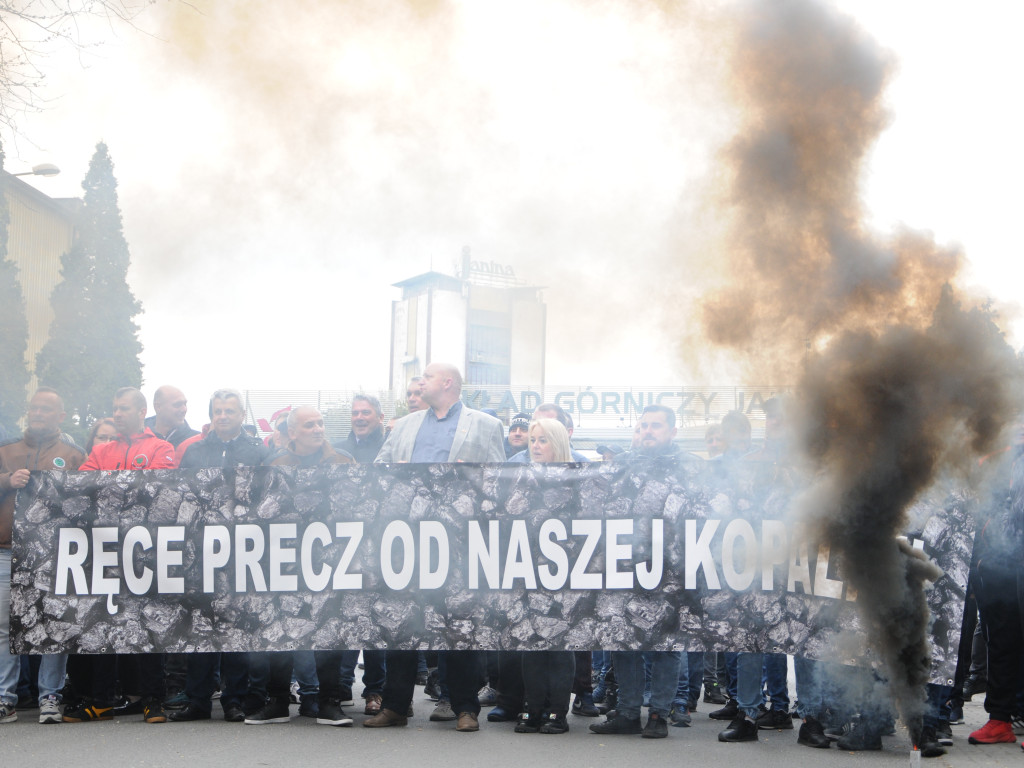 Protesty i manifestacje w sprawie wstrząsów pod kopalnią Janina w Libiążu