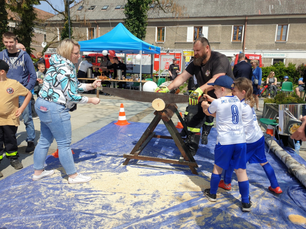 Piknik strażacki z Michałem Wiśniewskim w Krzeszowicach 14.05.2023