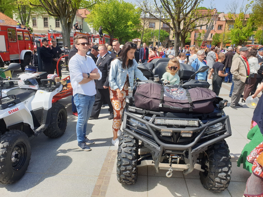 Piknik strażacki z Michałem Wiśniewskim w Krzeszowicach 14.05.2023