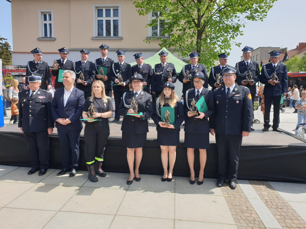 Piknik strażacki z Michałem Wiśniewskim w Krzeszowicach 14.05.2023