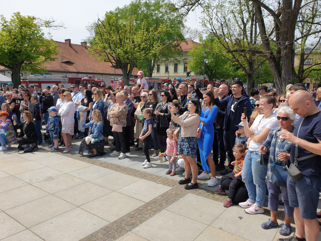 Piknik strażacki z Michałem Wiśniewskim w Krzeszowicach 14.05.2023