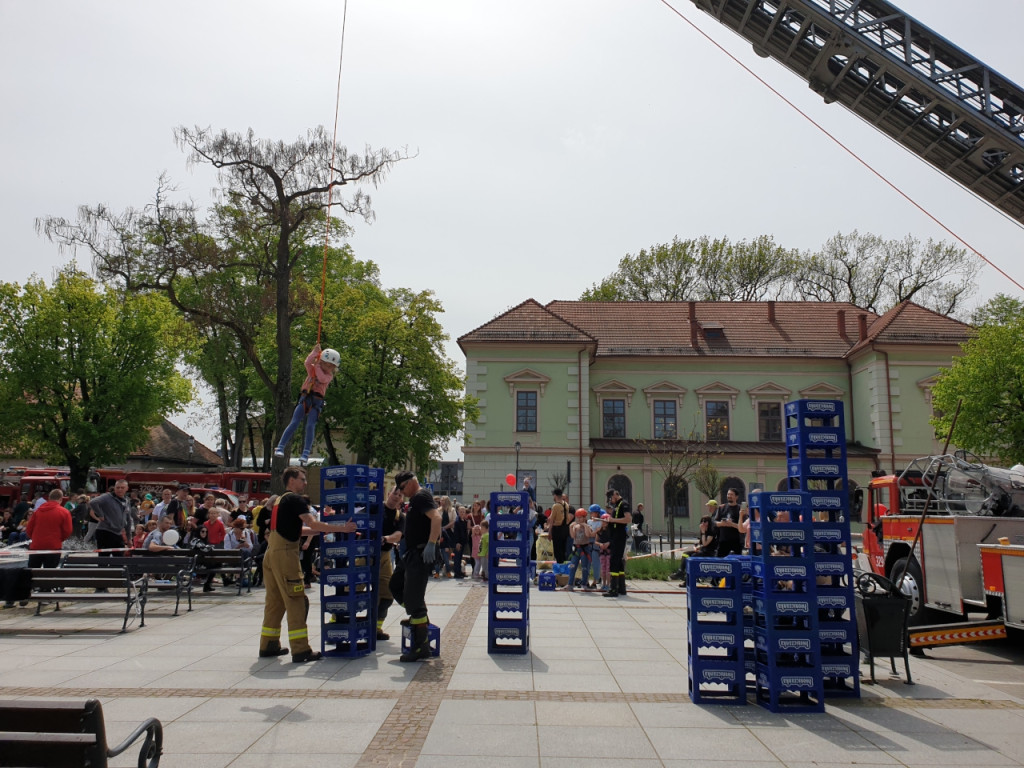 Piknik strażacki z Michałem Wiśniewskim w Krzeszowicach 14.05.2023