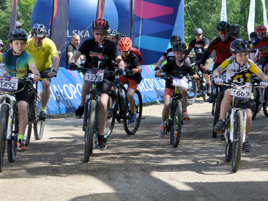 600 osób wystartowało z ośrodka Balaton w Trzebini na trasę maratonu MTB