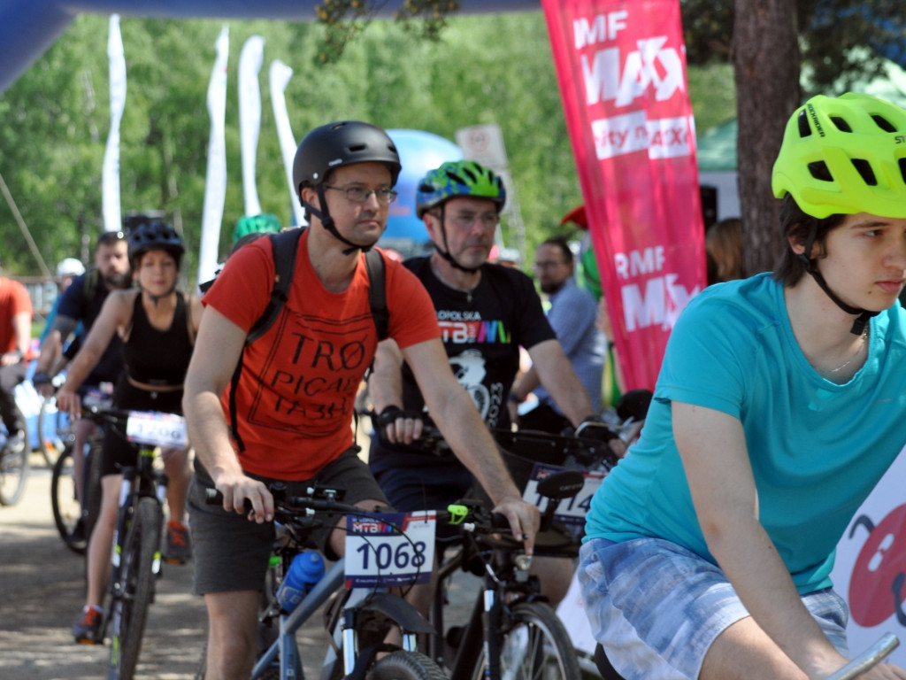 600 osób wystartowało z ośrodka Balaton w Trzebini na trasę maratonu MTB