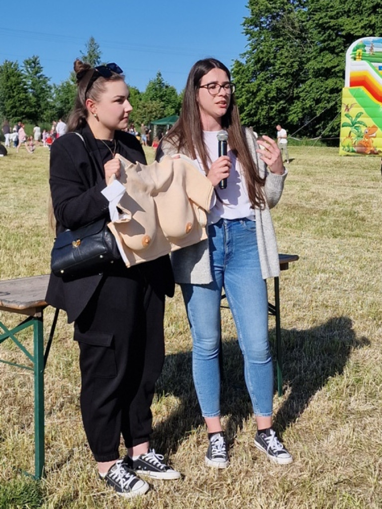 Piknik rodzinny Fundacji Sama Mama w Płazie