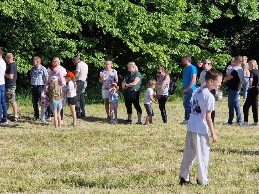 Piknik rodzinny Fundacji Sama Mama w Płazie