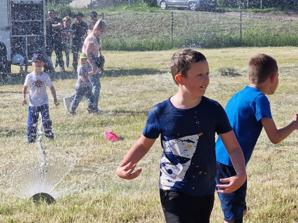 Piknik rodzinny Fundacji Sama Mama w Płazie